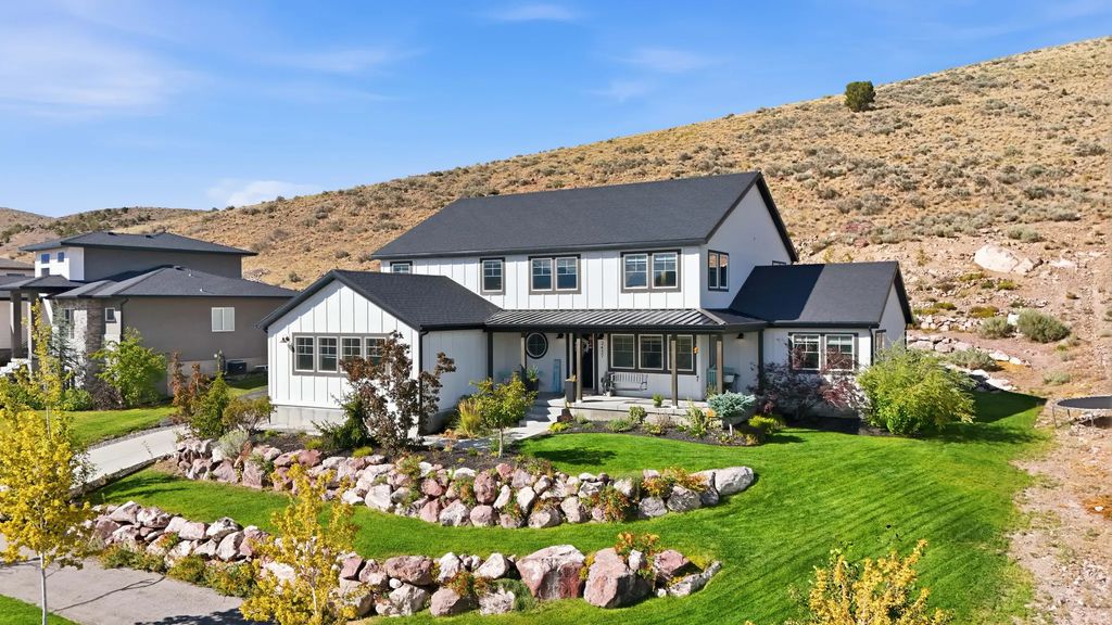 2417 E Patriot Dr, Eagle Mountain
