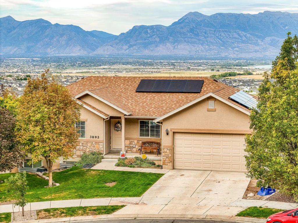3892 E South Pass Cove, Eagle Mountain