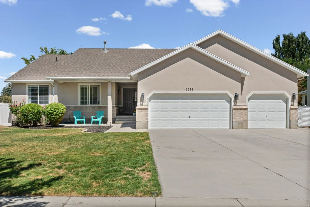 3762 W Elk Valley Ln S, South Jordan