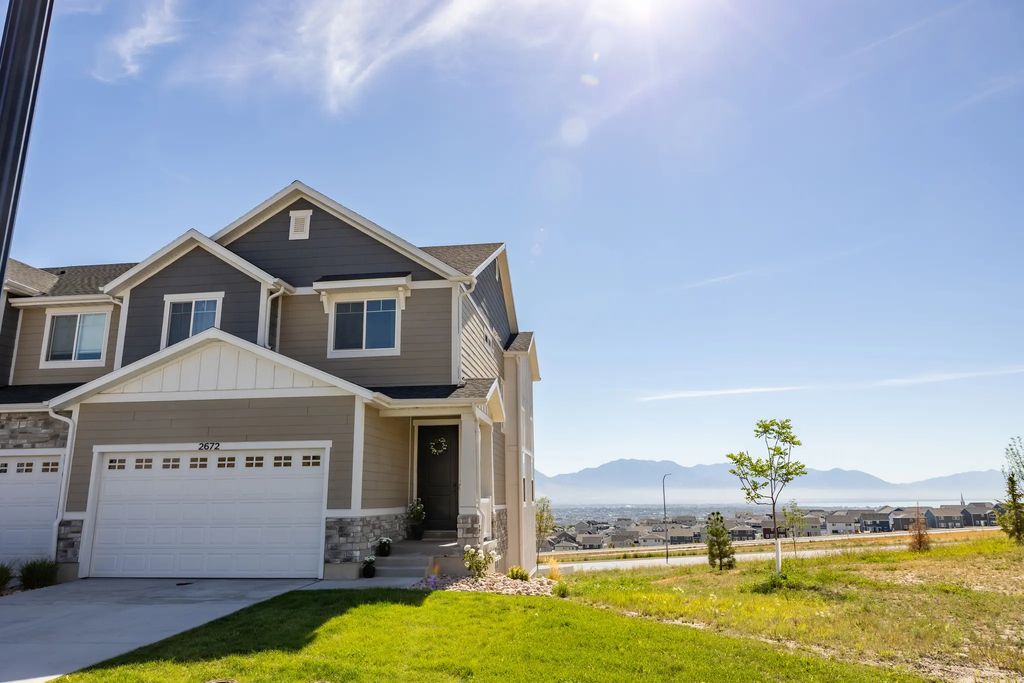 2672 N Blue Dawn Ln, Saratoga Springs