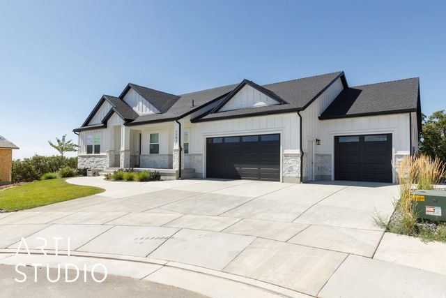 1302 E Sunset Ct., Ogden