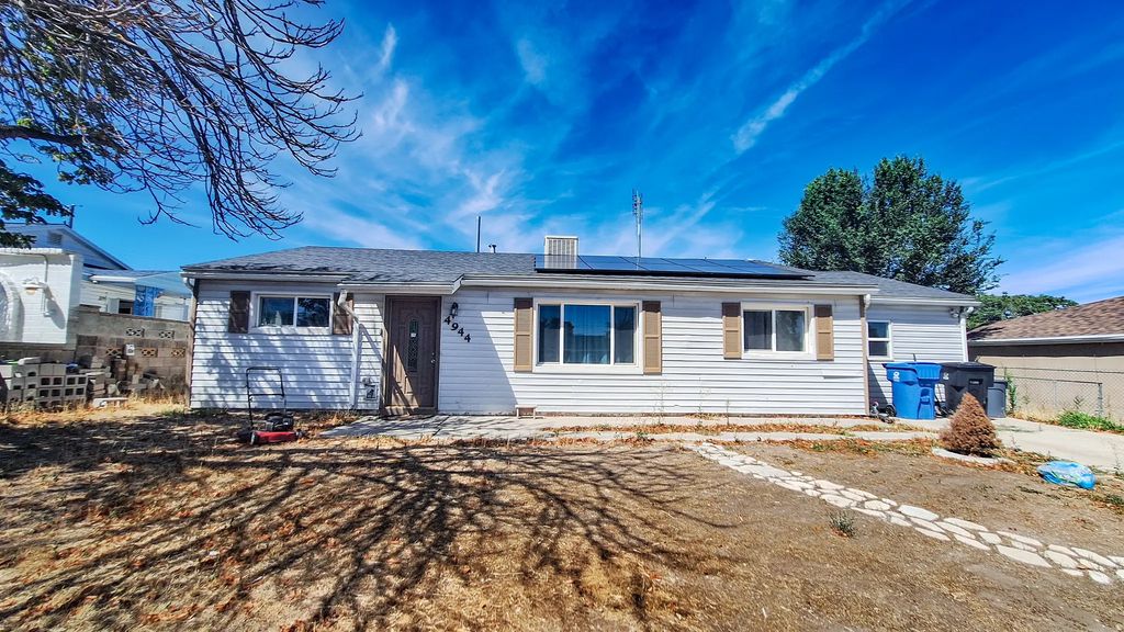 4944 S 4900 W, Salt Lake City
