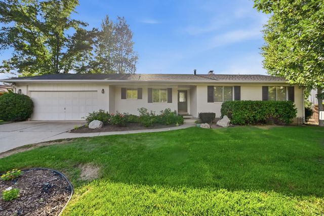 5714 S Laurelwood St, Holladay