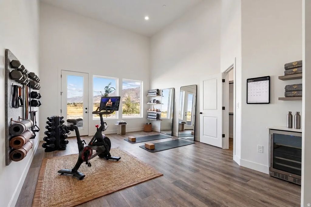 1485 W Burke Ln N 102, Farmington