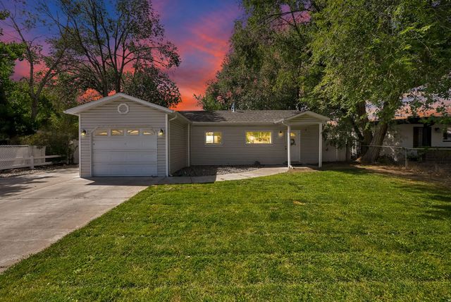 10282 S Zinnia Way, Sandy