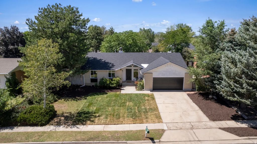 9828 S 2240 E, Sandy