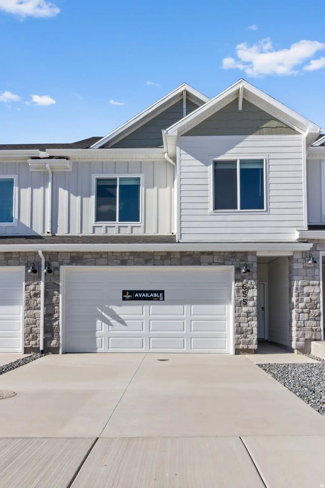 762 W 750 N 8058, Smithfield