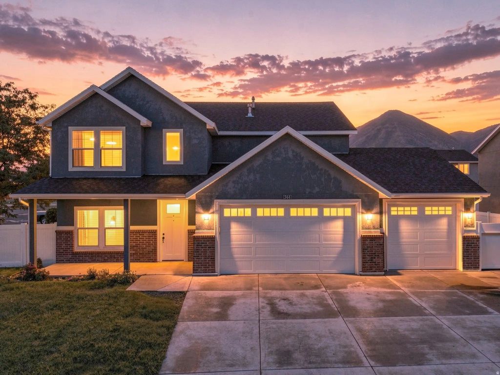 244 N 200 E, Salem