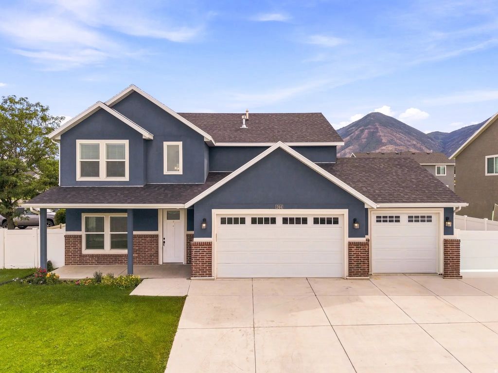 244 N 200 E, Salem