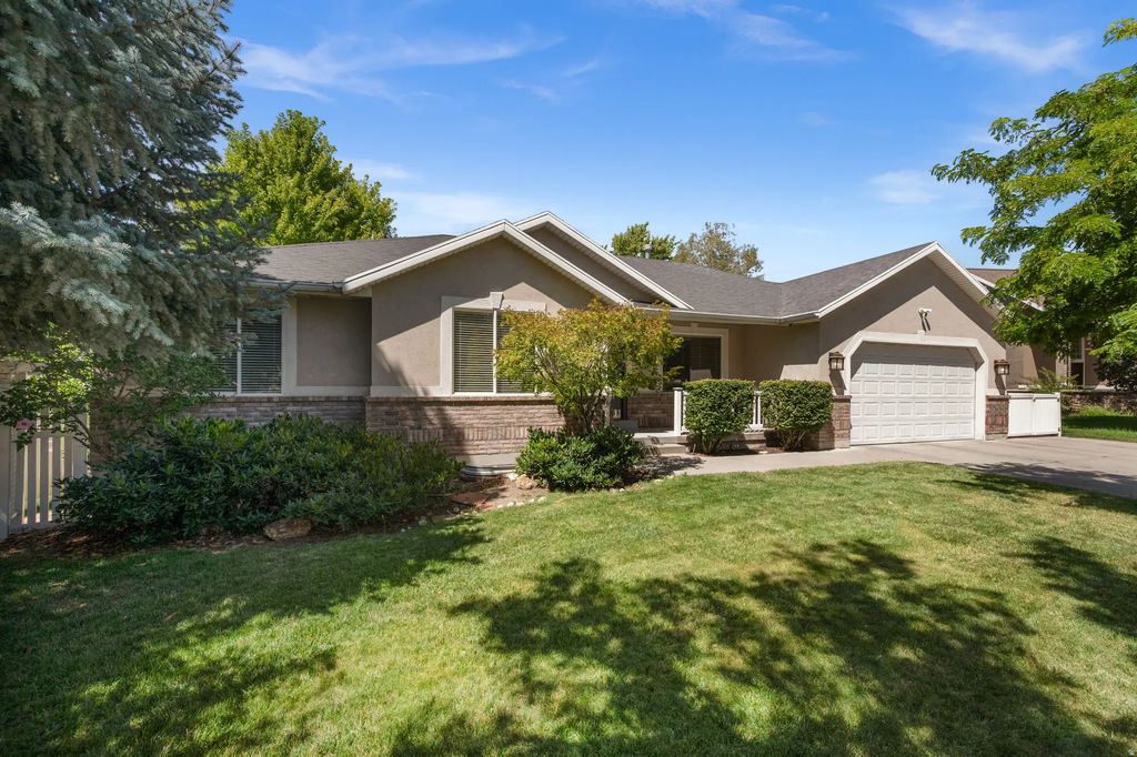 7920 S Pear Tree Cir, Sandy