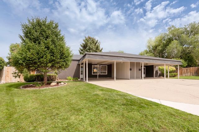 1893 E Wellington Cir, Holladay