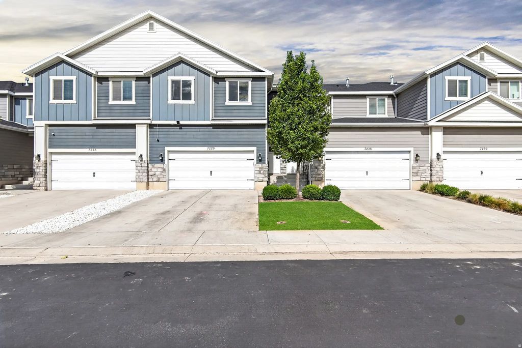 7229 N Red Clover Way, Eagle Mountain