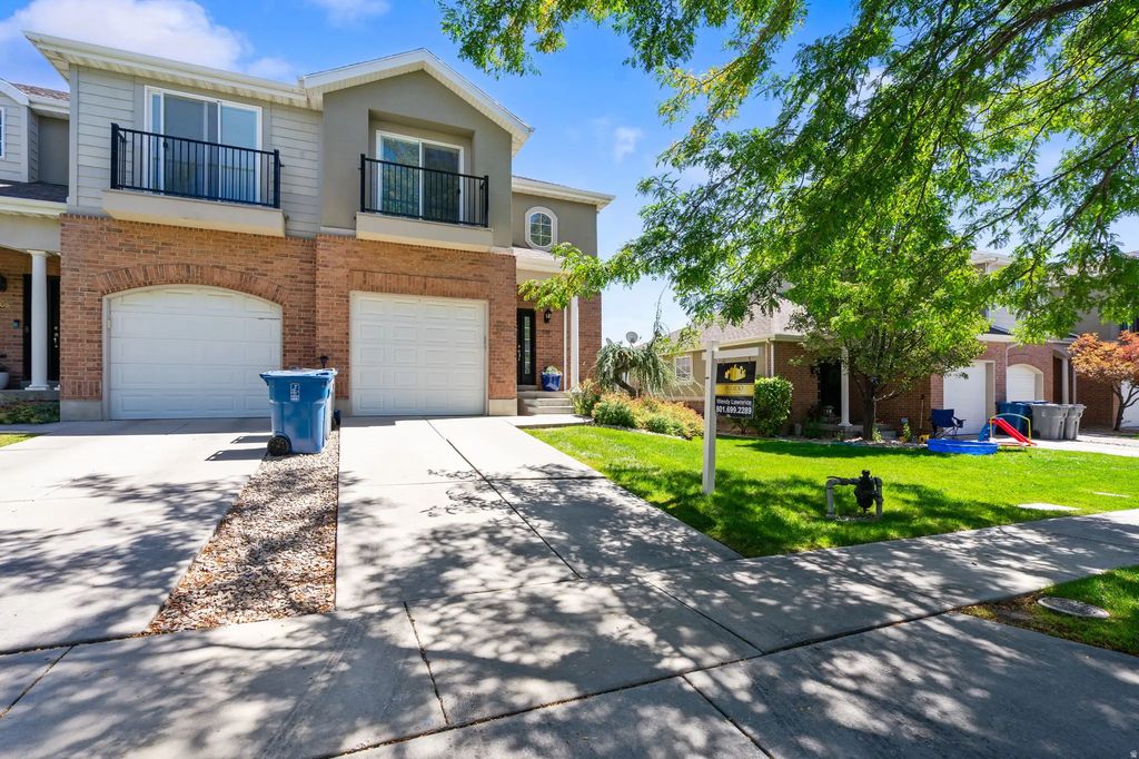 1504 N June St, Saratoga Springs