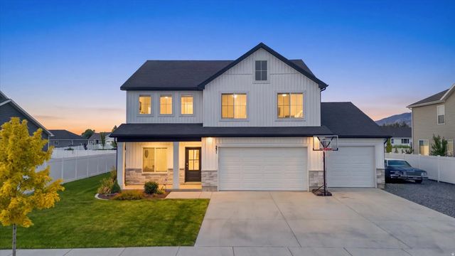 531 E 600 S, Hyrum