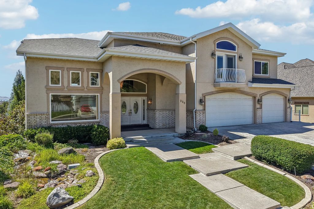 220 E Ridge Rd, Orem