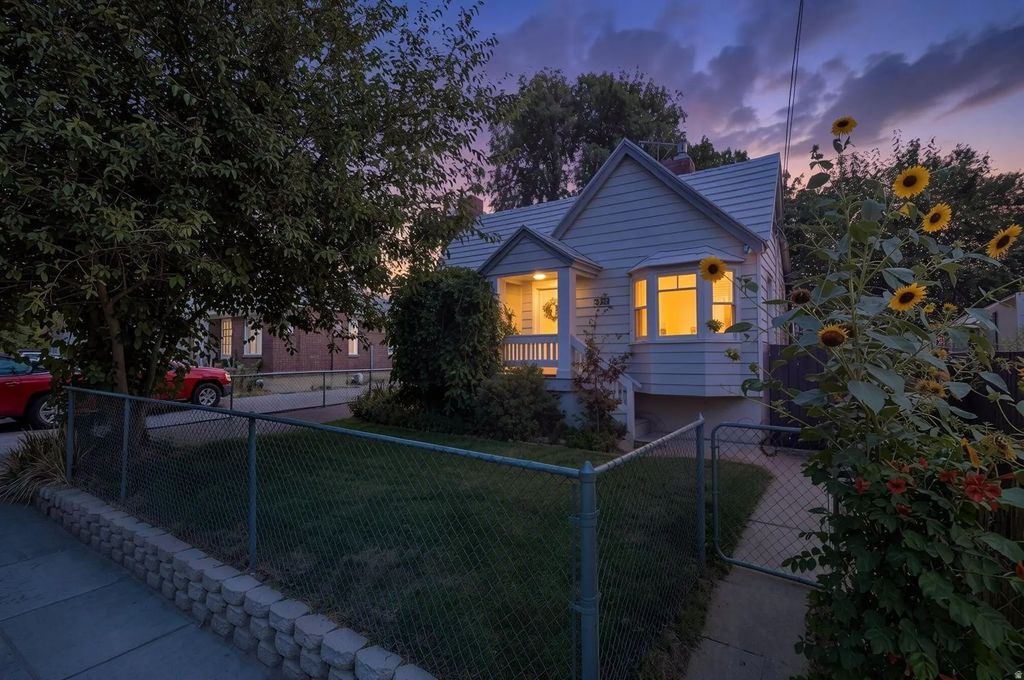 1080 W California Ave, Salt Lake City