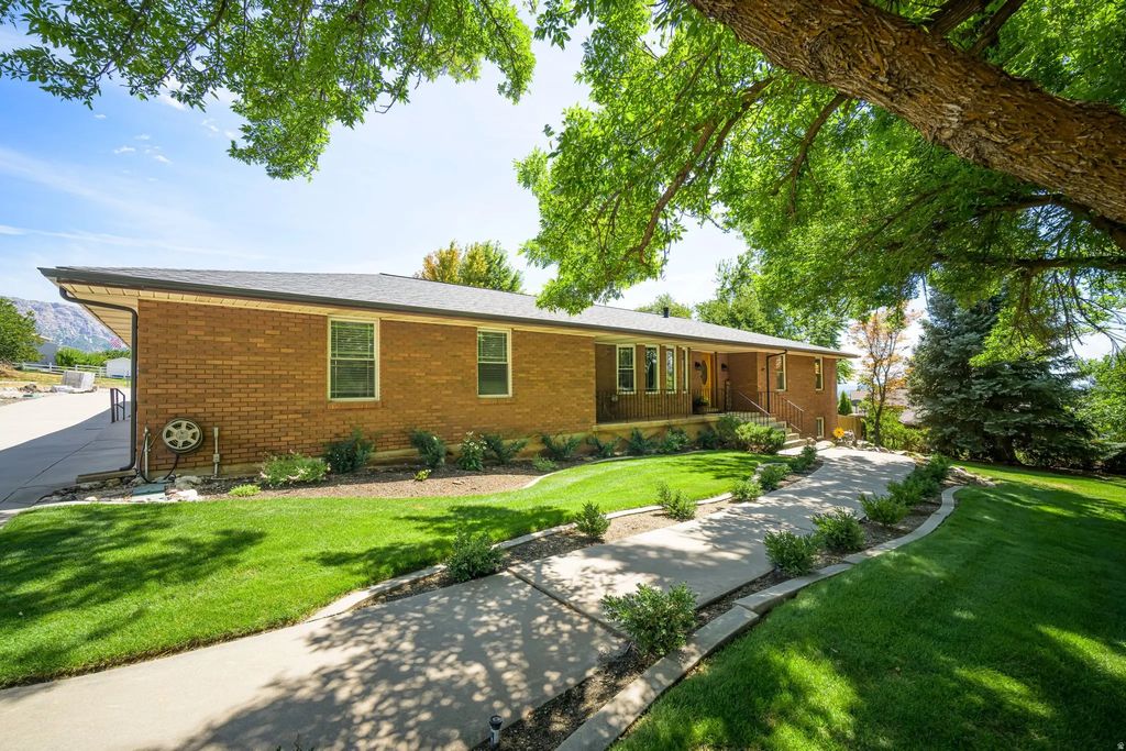 3750 N 1100 W, Pleasant View