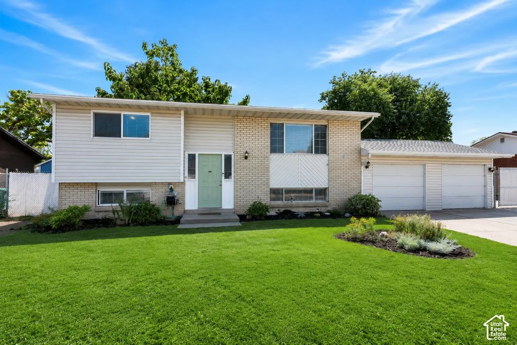 2735 W 7525 S, West Jordan