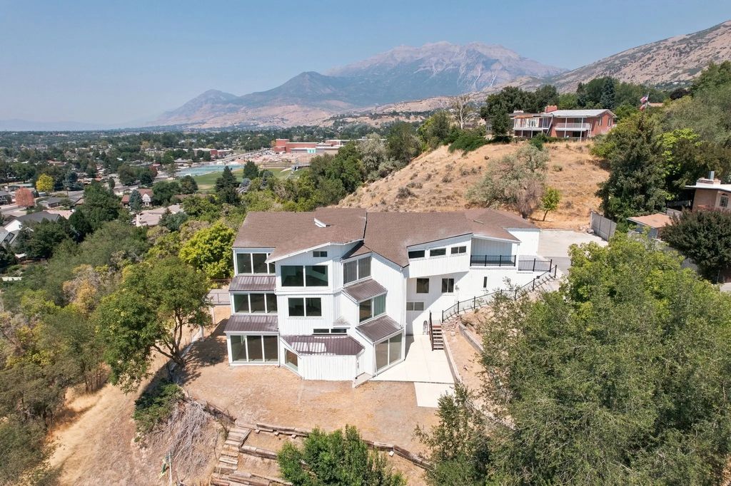 3077 N Bannock Dr, Provo