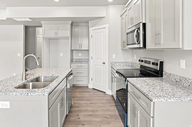 820 S 270 E 29, Smithfield