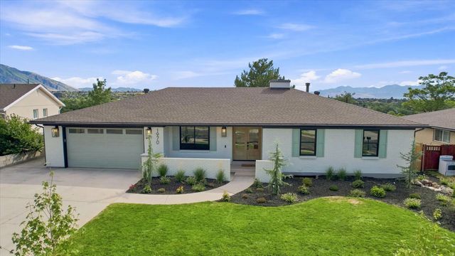 1970 E Curtis Dr, Cottonwood Heights