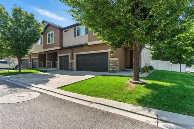 1187 W Seraphim Ct, Layton