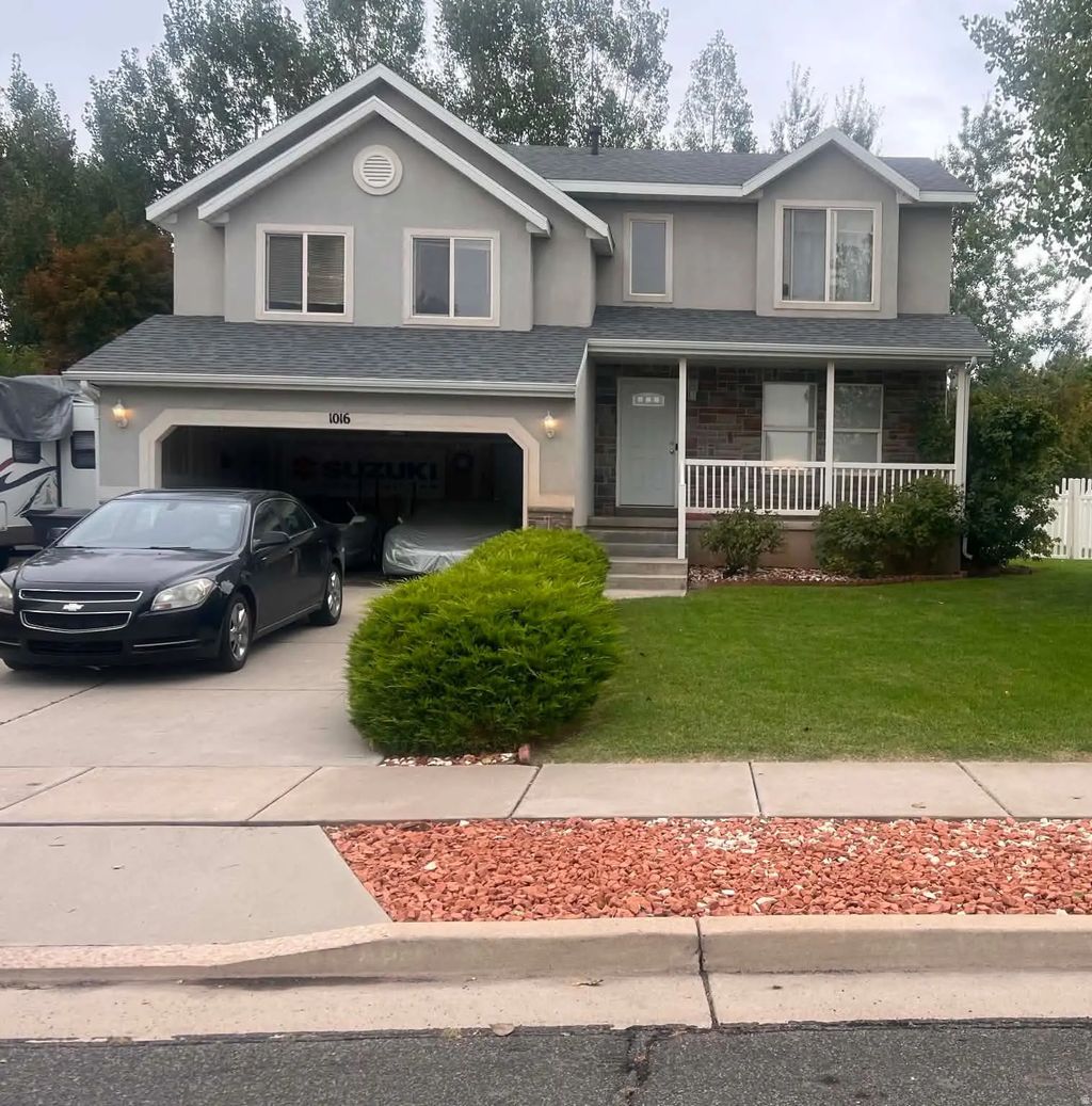 1016 N 1235 W, Clinton