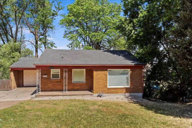 15 E Sylvia Dr, South Ogden