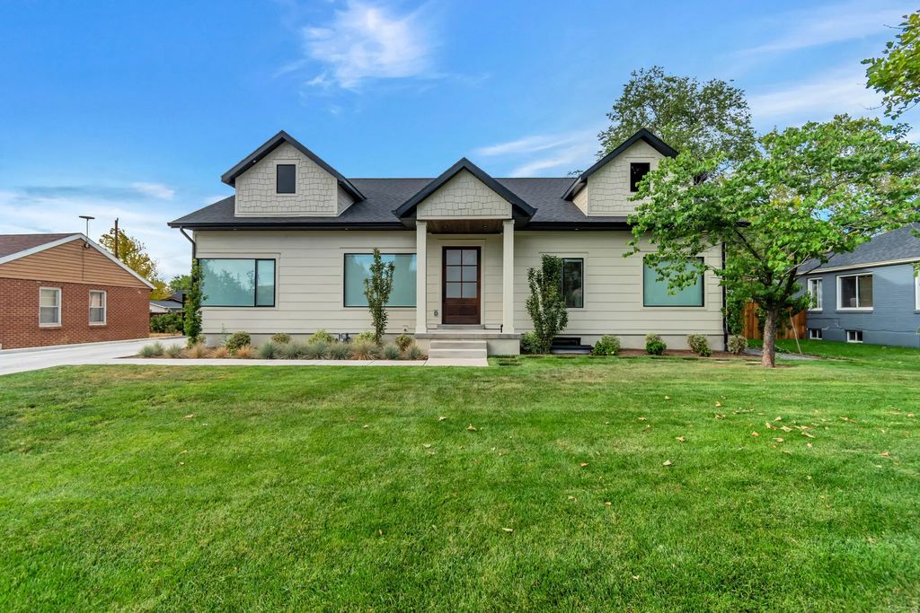 3231 E Marie Ave, Millcreek