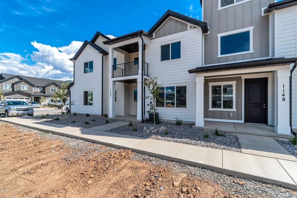 1142 W 1550 N 147, Salem