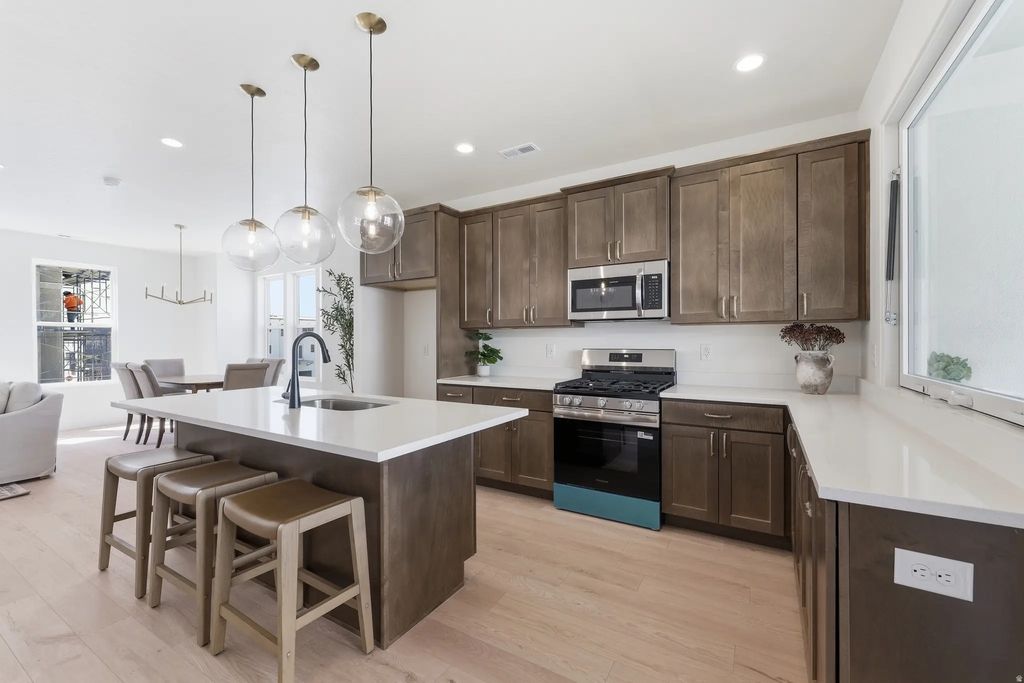 11049 S Freestone Rd W 134, South Jordan