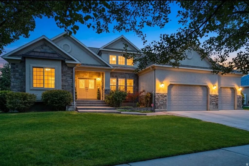 1298 W 1980 N, Provo
