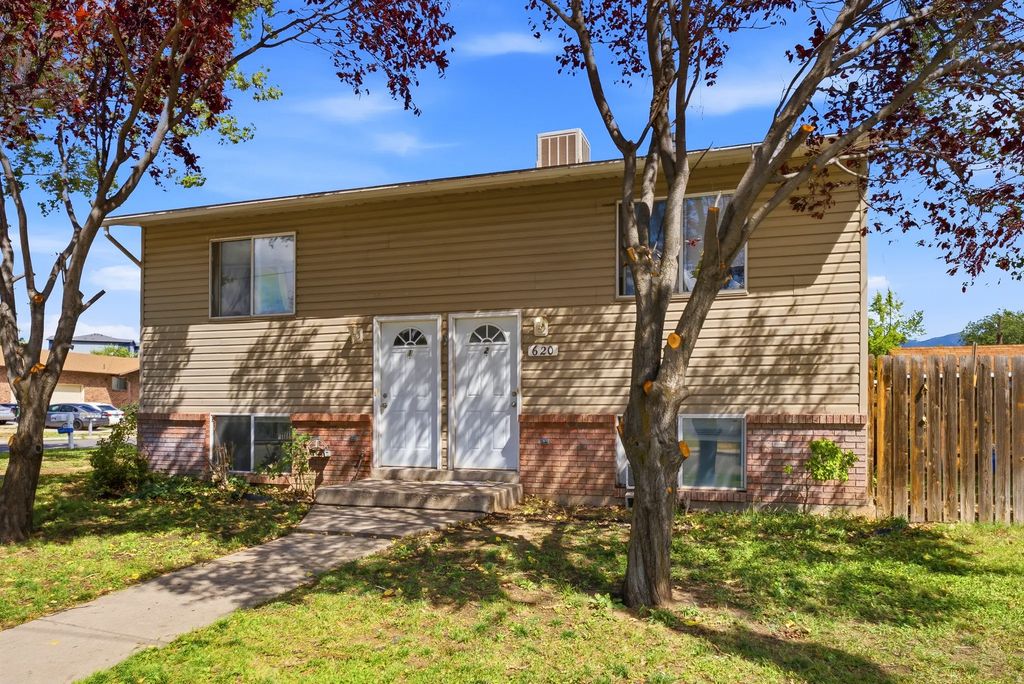 620 E 950 Dr S, Clearfield