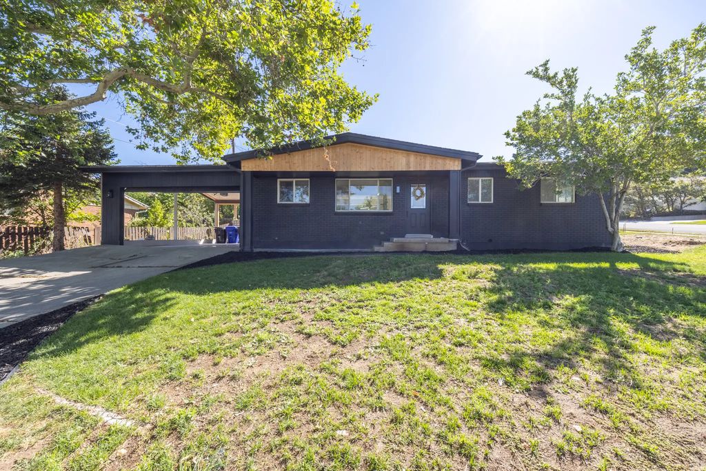 1873 S 775 E, Bountiful