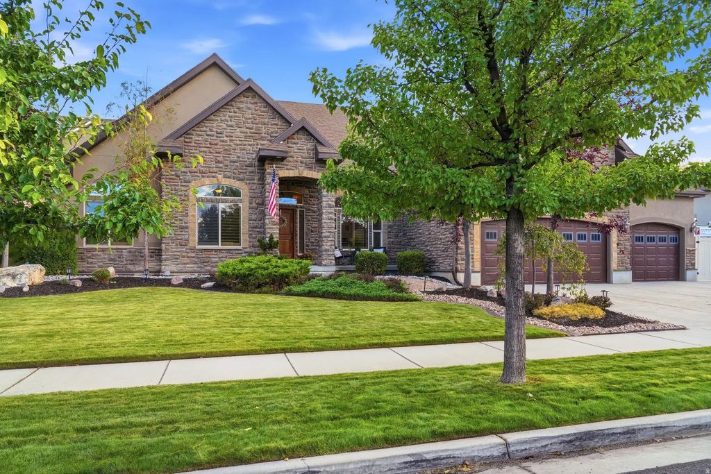 6803 W Clear Water Dr S, Herriman