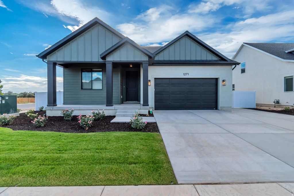 1271 N 1440 E 12, Payson
