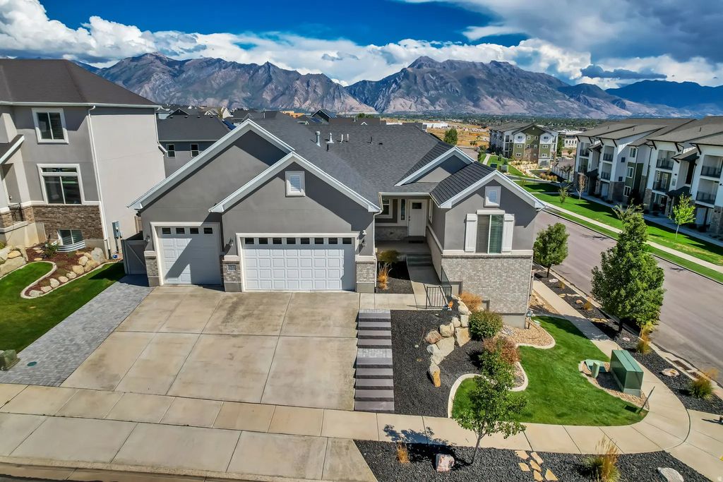 3728 N 900 W, Lehi