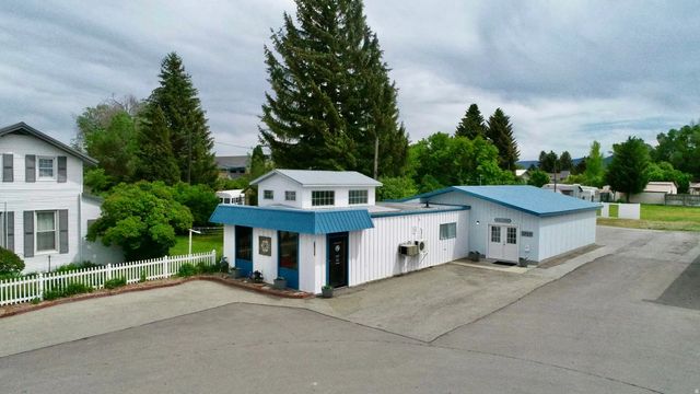 160 E Second St S, Soda Springs