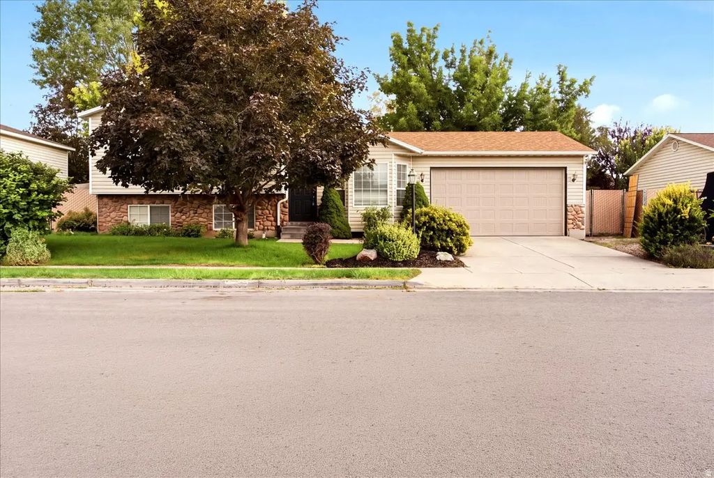 2263 W 1750 N, Lehi