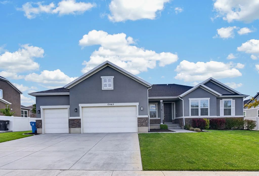 13462 S Eliot Dr, Herriman