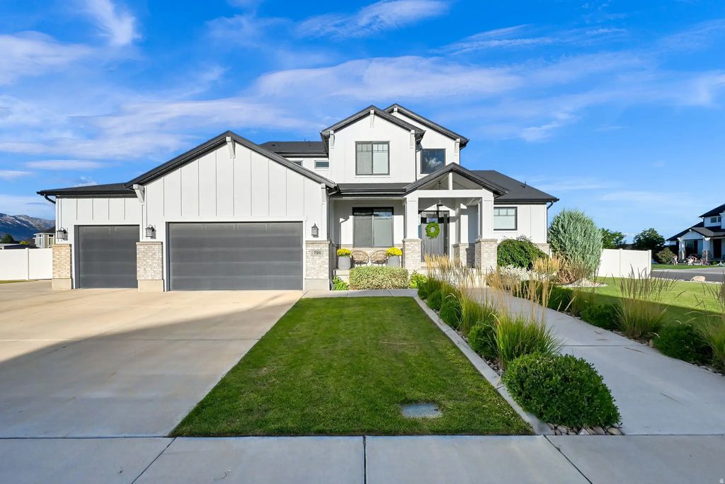 726 N 2550 W, Lehi