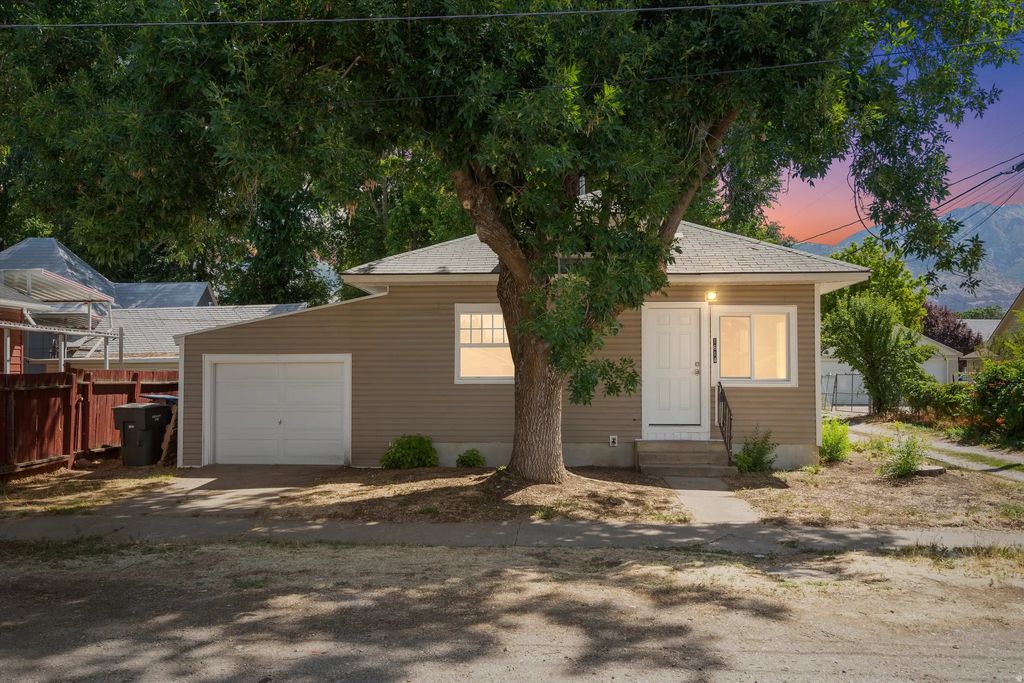 1614 Ogden Ave, Ogden