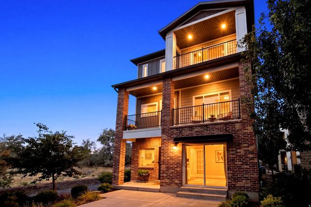 69 N Rio Grand Ave, Farmington