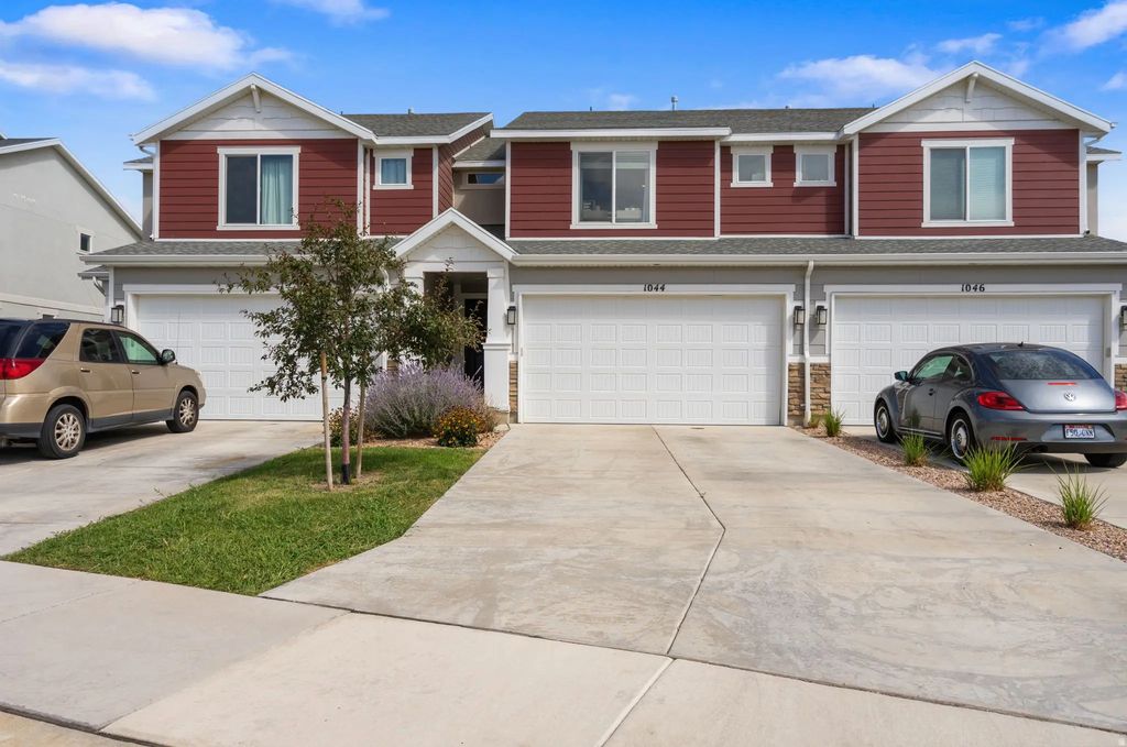 1044 E Jack Dr, Saratoga Springs