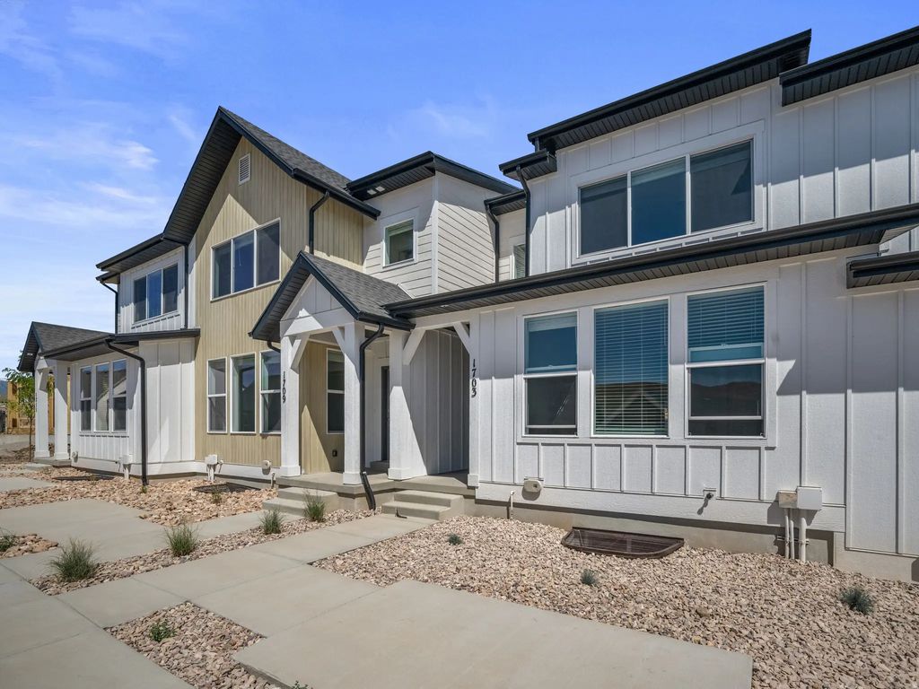 1703 W Viola Ln 3090, Saratoga Springs