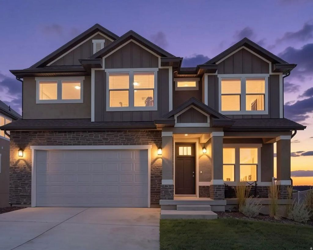 48 E Limber Pine Dr, Mapleton
