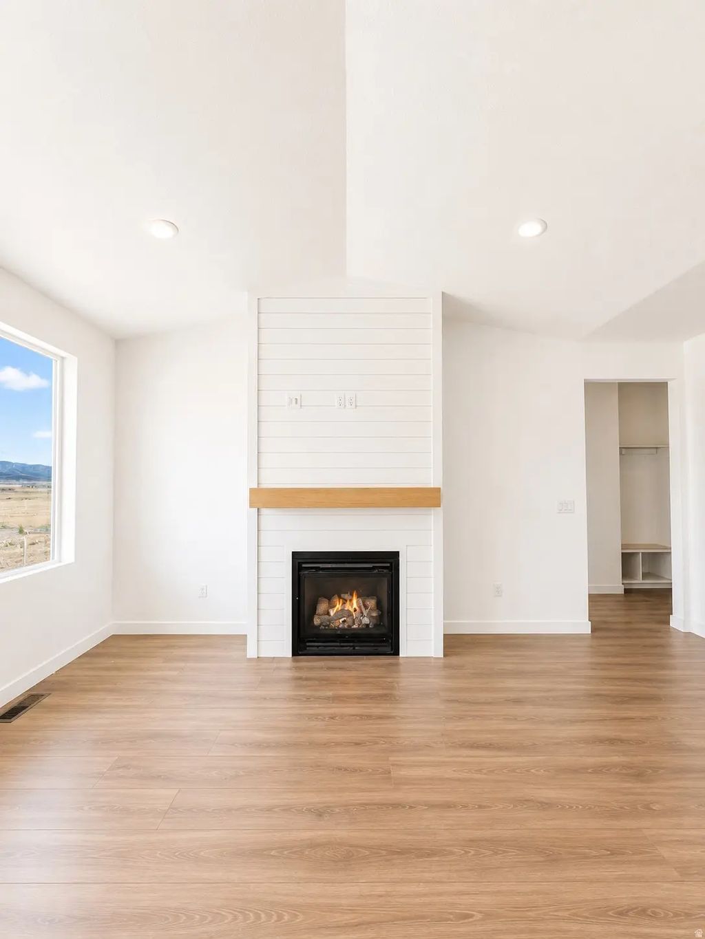 484 Mcbride Dr S 1035, Grantsville