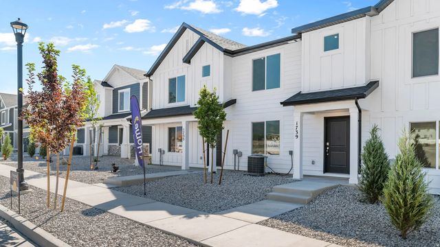 1688 N Copper Canyon Ave 1304, Tooele