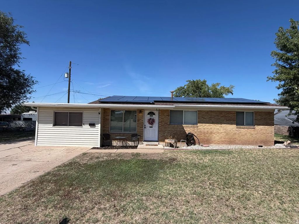 440 N 200 W, Clearfield