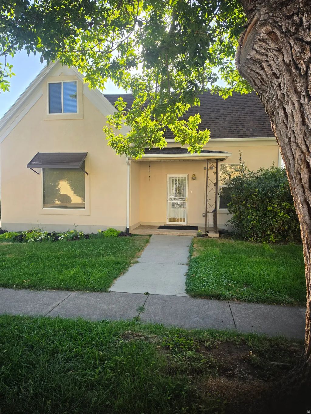 450 S 100 E, Springville